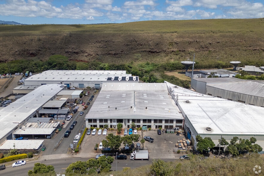 More Photos Of 96-1276-1276 Waihona St, Pearl City Warehouse For Lease