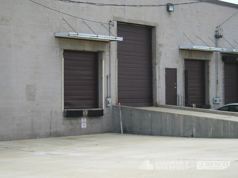 More Photos Of 4800 Van Epps Rd, Brooklyn Heights Warehouse For Lease