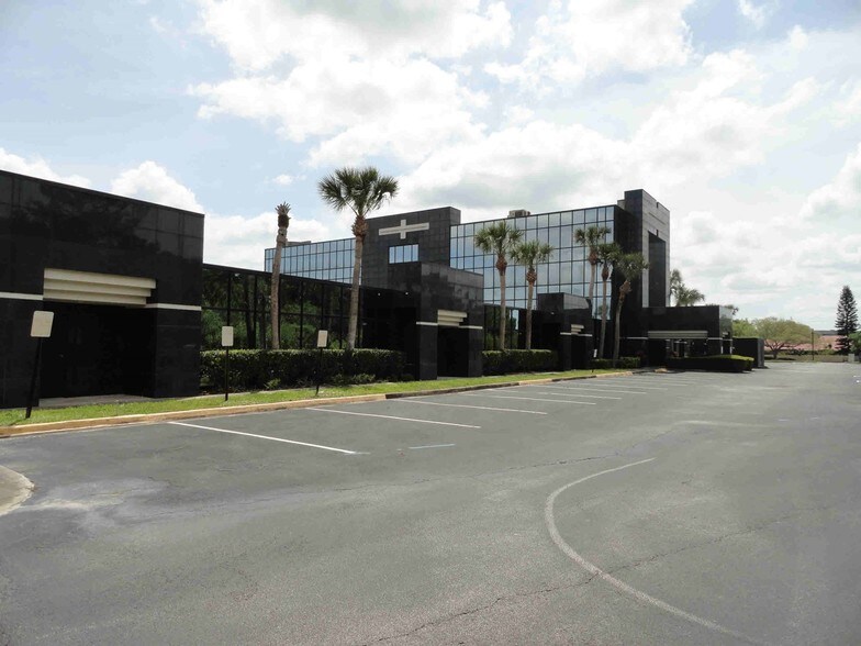 More Photos Of 5200 Babcock St NE, Palm Bay Medical For Lease