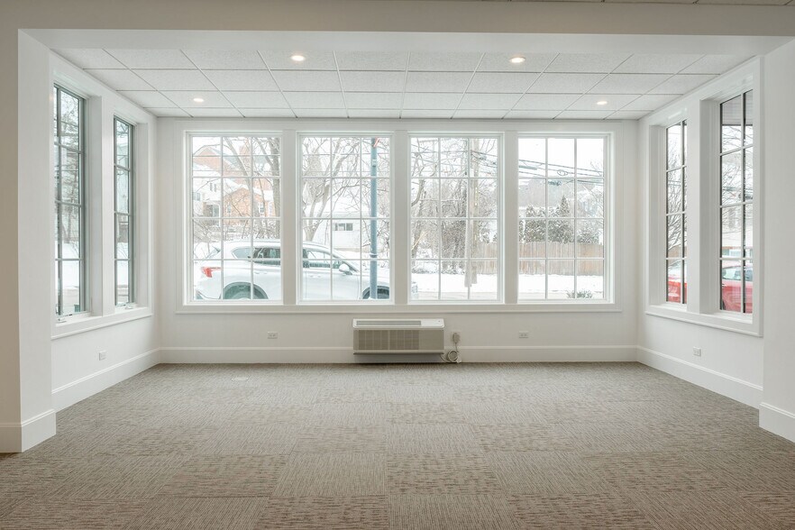More Photos Of 223-225 Burlington Ave, Clarendon Hills Office Residential For Lease