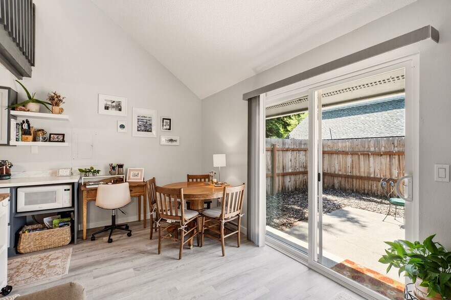 More Photos Of 1830 W Maxwell Ave, Spokane Multifamily For Sale