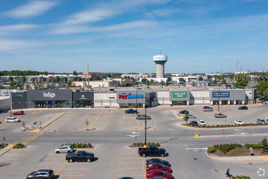 More Photos Of 35 Mapleview Dr W, Barrie Unknown For Lease