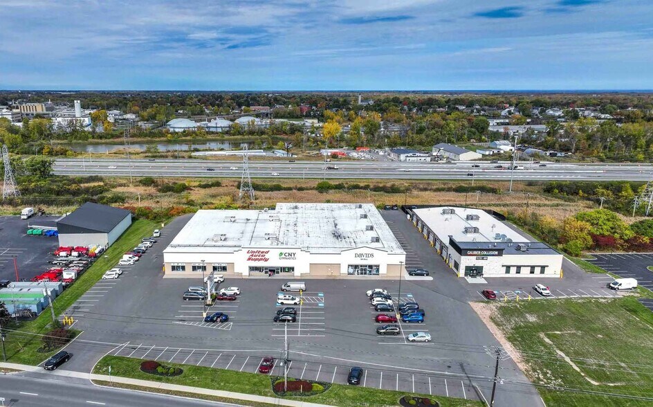 More Photos Of 3133 Erie Blvd E, Syracuse Freestanding For Sale