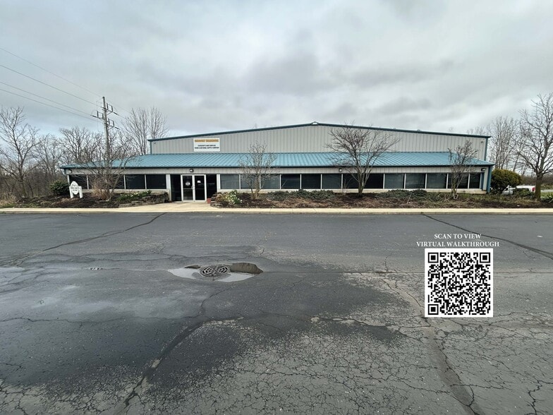 Primary Photo Of 3 Pequignot Dr, Pierceton Warehouse For Sale