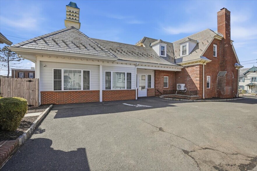 More Photos Of 82 Floral Ave, New Providence Bank For Sale