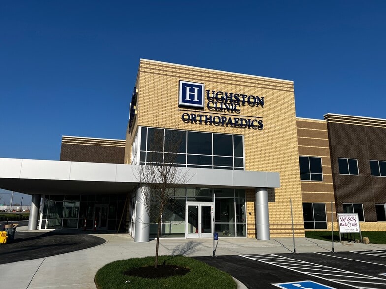 Primary Photo Of 115 Willard Hagan Dr, Lebanon Office For Lease