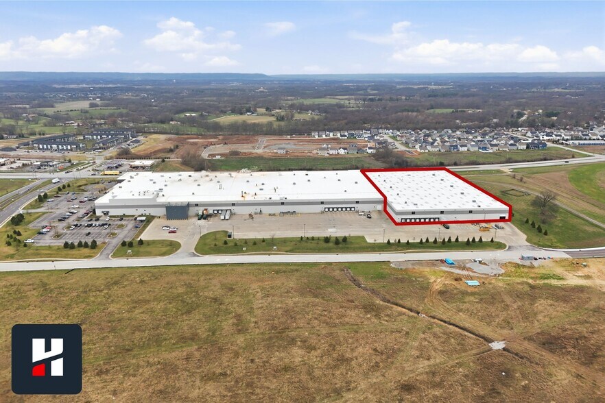 More Photos Of 100 River Ridge Pky, Jeffersonville Manufacturing For Lease