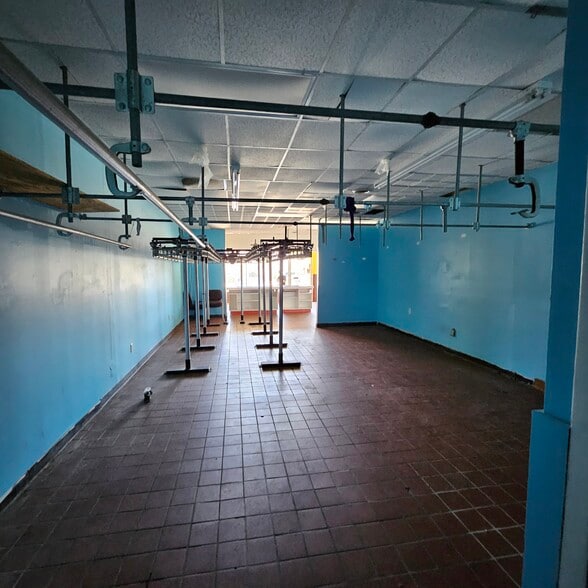 More Photos Of 1802-1810 Marsh Rd, Wilmington Unknown For Lease