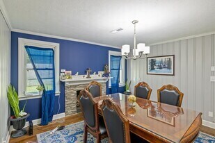 More Photos Of 1201 S Graycroft Ave, Madison Office For Lease