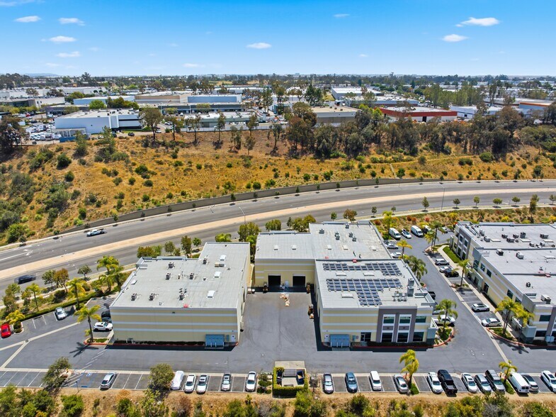 More Photos Of 8495 Redwood Creek Ln, San Diego Manufacturing For Sale