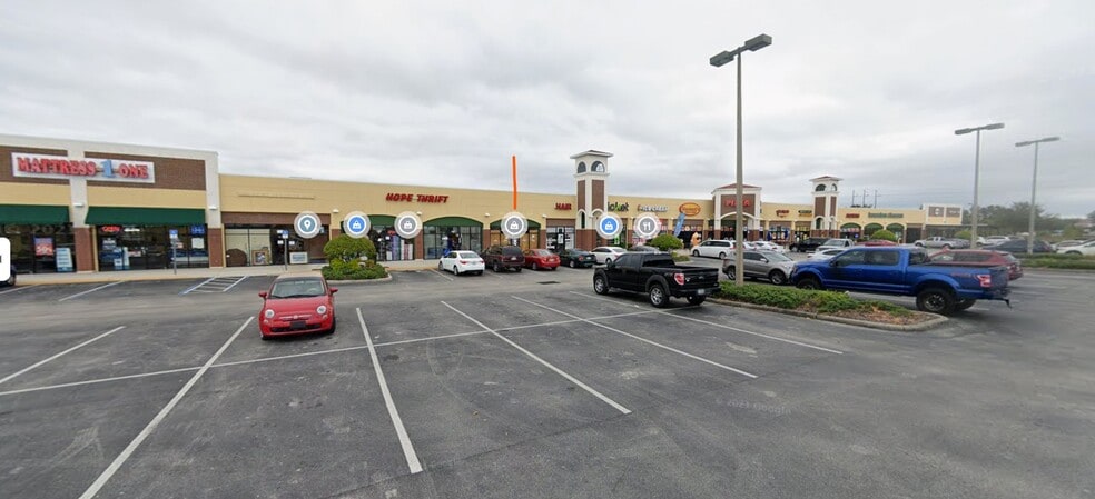 Primary Photo Of 42605-42681 Hwy 27, Davenport General Retail For Lease