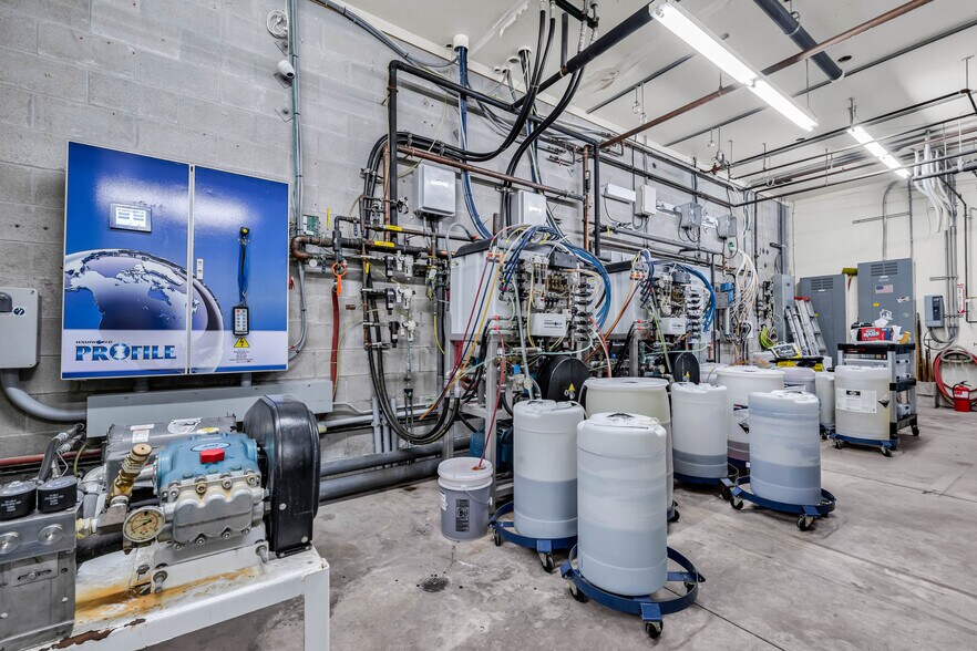 More Photos Of 732 Corylus Dr, Pataskala Carwash For Sale