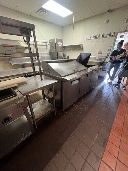 More Photos Of 10150 Ball Ground Rd, Ball Ground General Retail For Lease