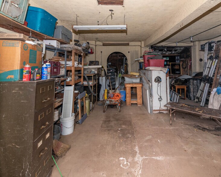 More Photos Of 6408 Brook Ave, Baltimore Apartments For Sale