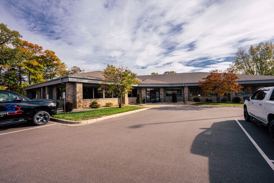 More Photos Of 19232 Evans St NW, Elk River Unknown For Lease