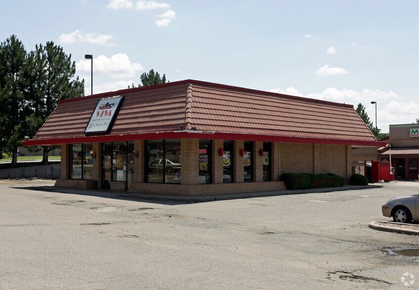 More Photos Of 970 S Oneida St, Denver Unknown For Lease