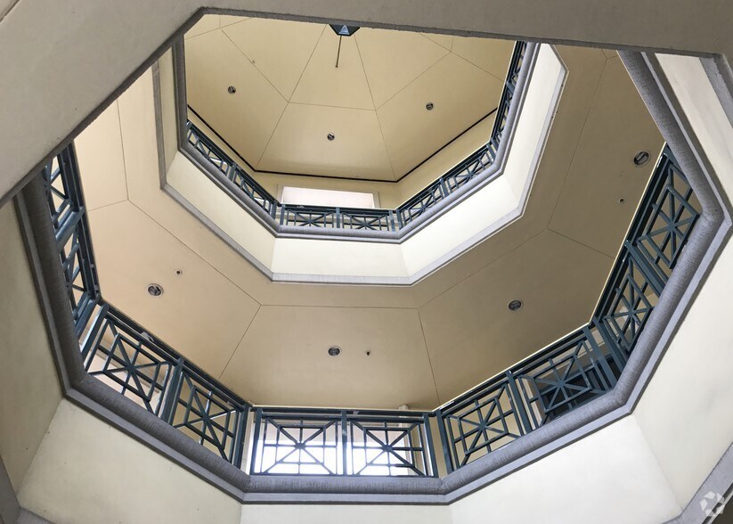 More Photos Of 2700-2788 N University Dr, Coral Springs Office For Lease