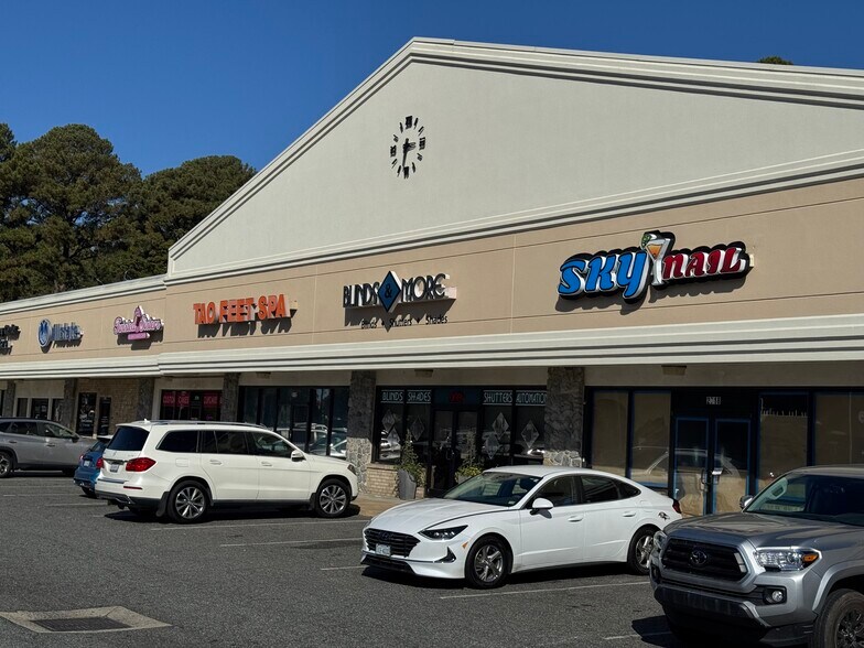 More Photos Of 2740-2762 Virginia Beach Blvd, Virginia Beach Unknown For Lease