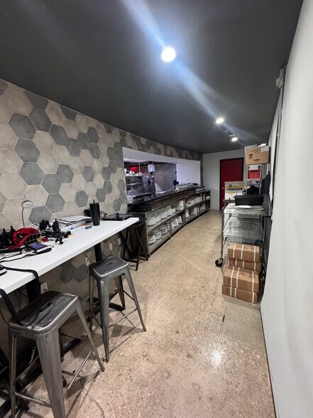 More Photos Of 1360 NW 88th Ave, Doral Bar For Sale