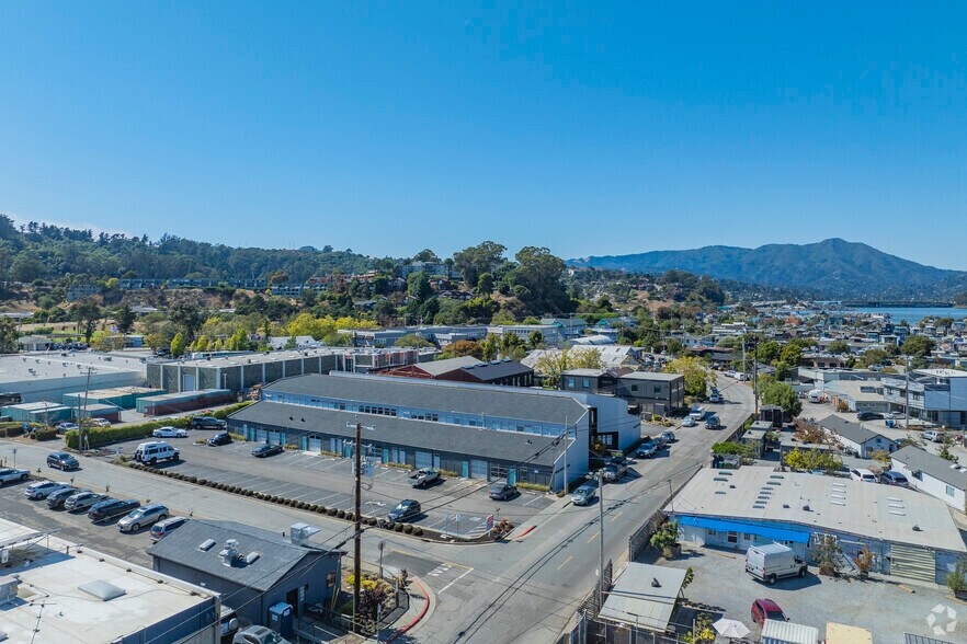 More Photos Of 200 Gate Five Rd, Sausalito Light Manufacturing For Lease