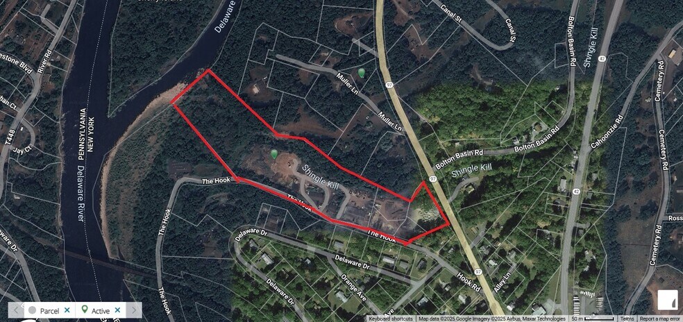 More Photos Of 26 Hook Rd, Sparrow Bush Distribution For Sale