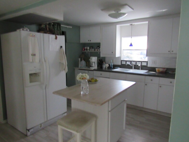 More Photos Of 6035 Norton Rd, Lakeland Manufactured Housing Mobile Home Park For Sale
