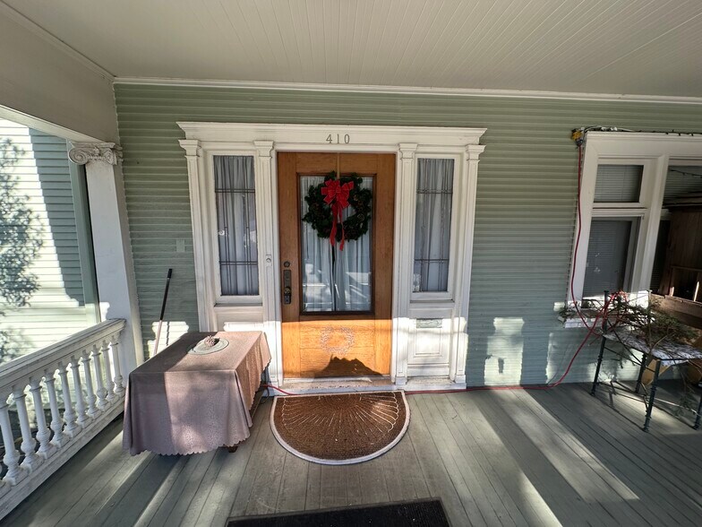 More Photos Of 410 Central Ave, Pacific Grove Apartments For Sale