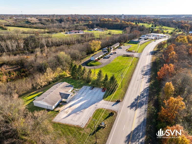 More Photos Of 1606 US Highway 27 N, Cynthiana Office For Sale