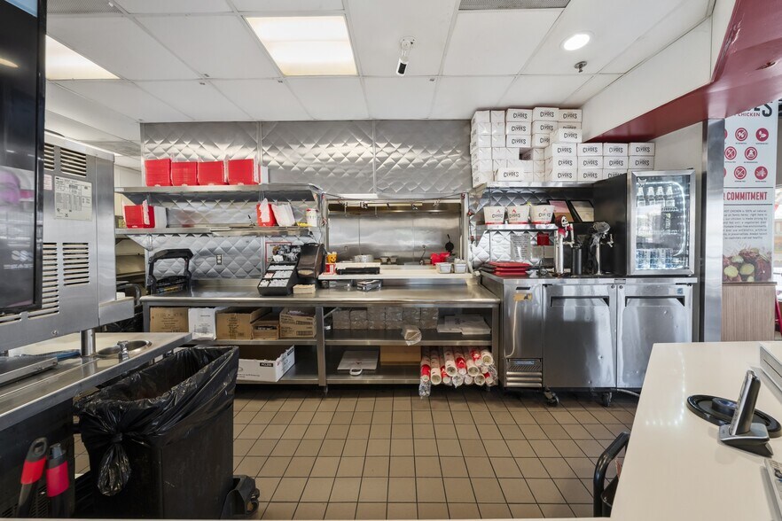 More Photos Of 8790 Central Ave, Montclair Fast Food For Sale