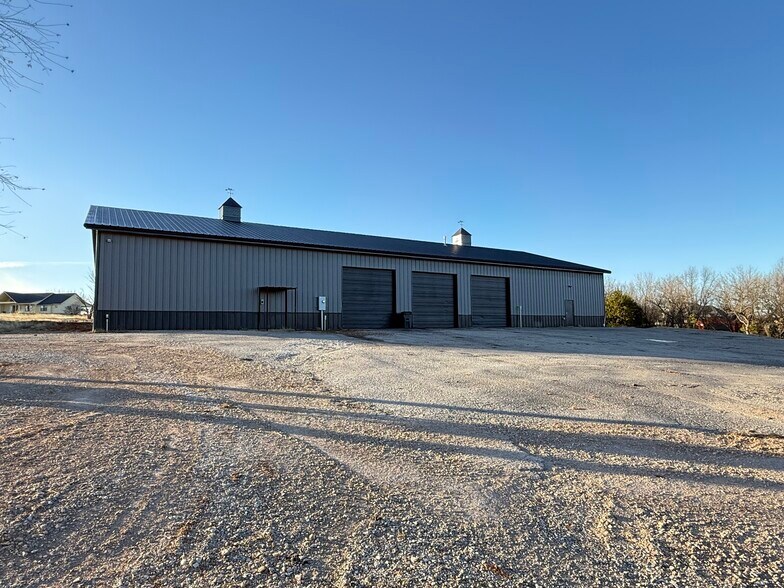 Primary Photo Of 930 SW 24th Ave, Goldsby Warehouse For Lease