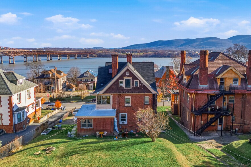 More Photos Of 415 Grand St, Newburgh Apartments For Sale