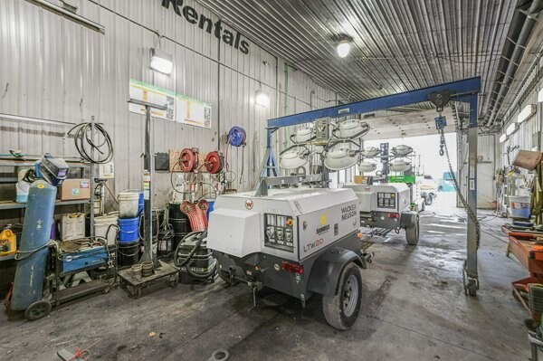 More Photos Of 30 Industrial Dr, Sylvan Lake Service For Lease