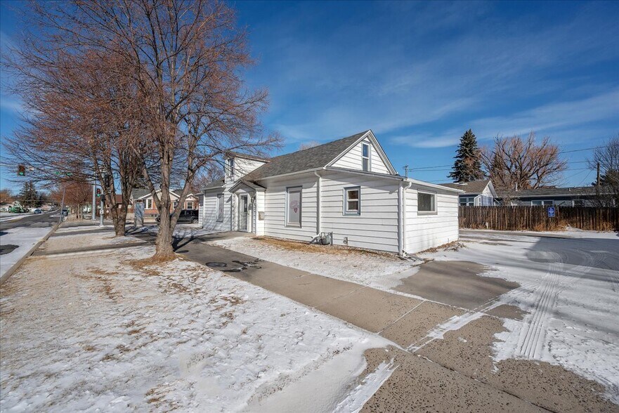 More Photos Of 1919 Morrie Ave, Cheyenne Office For Sale