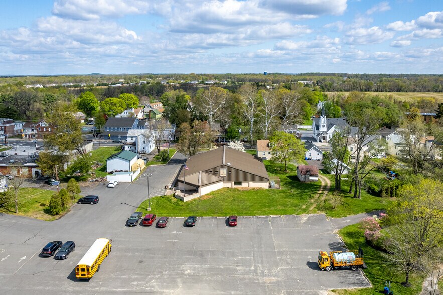 More Photos Of 24548 E Main St, Columbus Medical For Lease