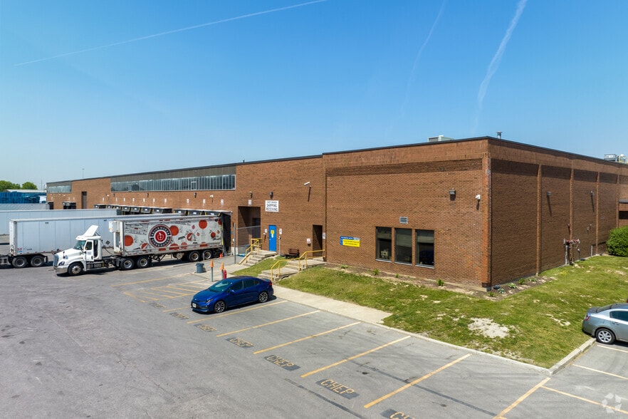 More Photos Of 330 Humberline Dr, Toronto Manufacturing For Lease