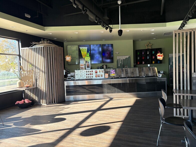 More Photos Of 300 Weatherstone Dr, Wadsworth Freestanding For Lease