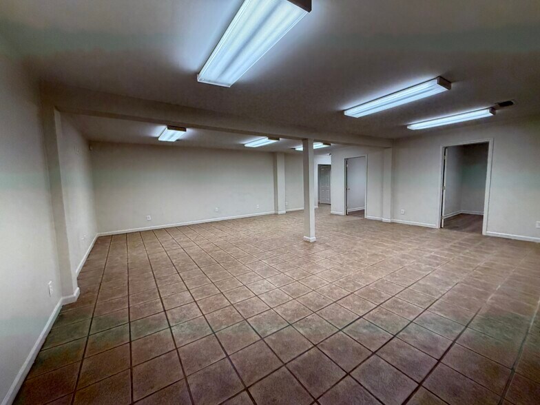 More Photos Of 2367 Rockaway Industrial Blvd, Conyers Industrial For Lease