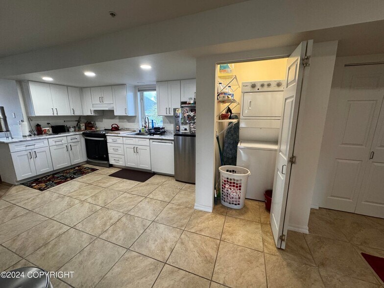 More Photos Of 22 S Sing Lee Aly, Petersburg Apartments For Sale