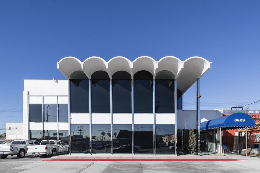 Primary Photo Of 6829 Lankershim Blvd, North Hollywood Medical For Lease