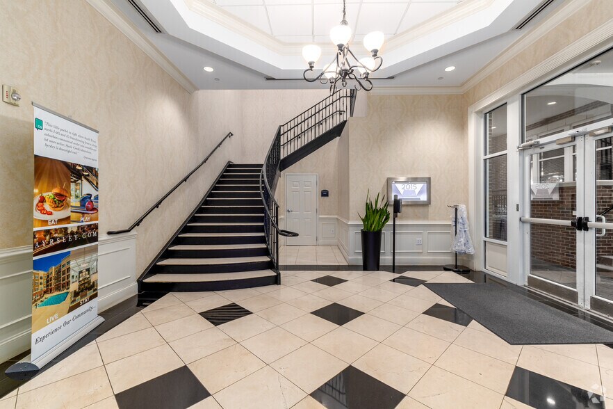 More Photos Of 2015 Ayrsley Town Blvd, Charlotte Office For Lease