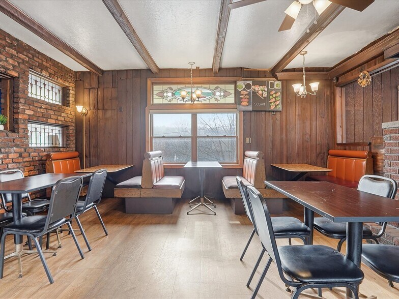 More Photos Of 1874 Route 611, Mount Pocono Restaurant For Sale