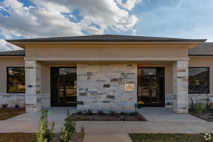 More Photos Of 4220 Cartwright Rd, Missouri City Medical For Sale