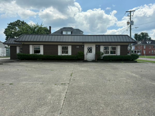 Primary Photo Of 601 6th Ave, Huntington Office For Sale