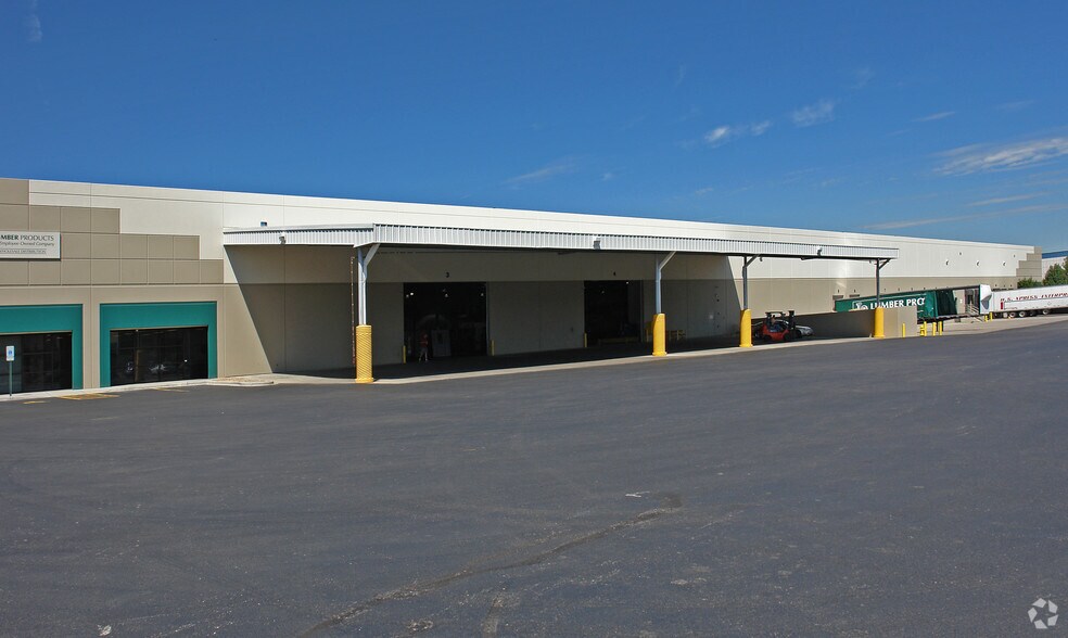 More Photos Of 11400 E 53rd Ave, Denver Warehouse For Lease