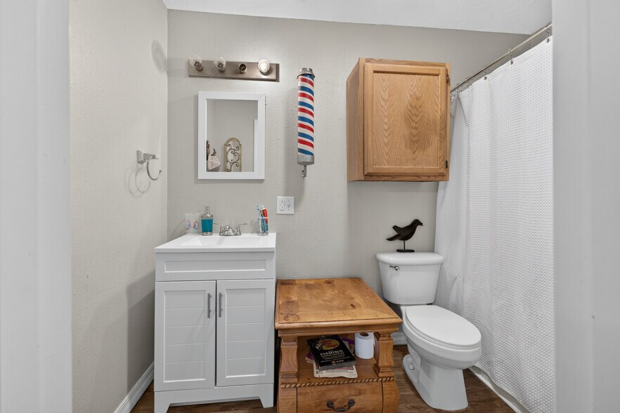 More Photos Of 505 Bub Hayner Rd, Karnack Apartments For Sale
