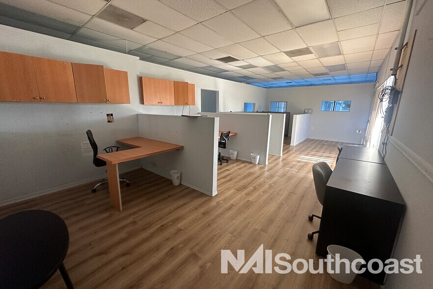 More Photos Of 3205-3211 S Us Highway 1, Fort Pierce Unknown For Lease