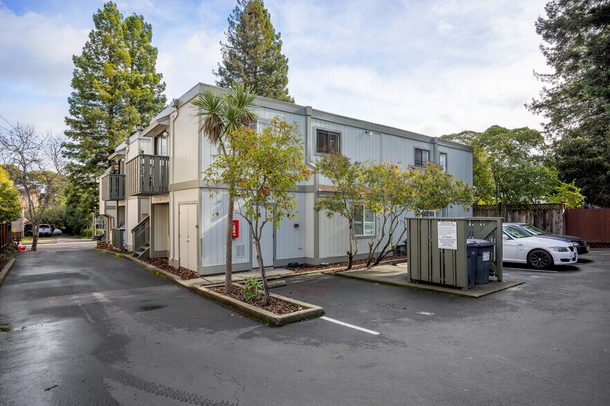 More Photos Of 107 Marin St, San Rafael Apartments For Sale