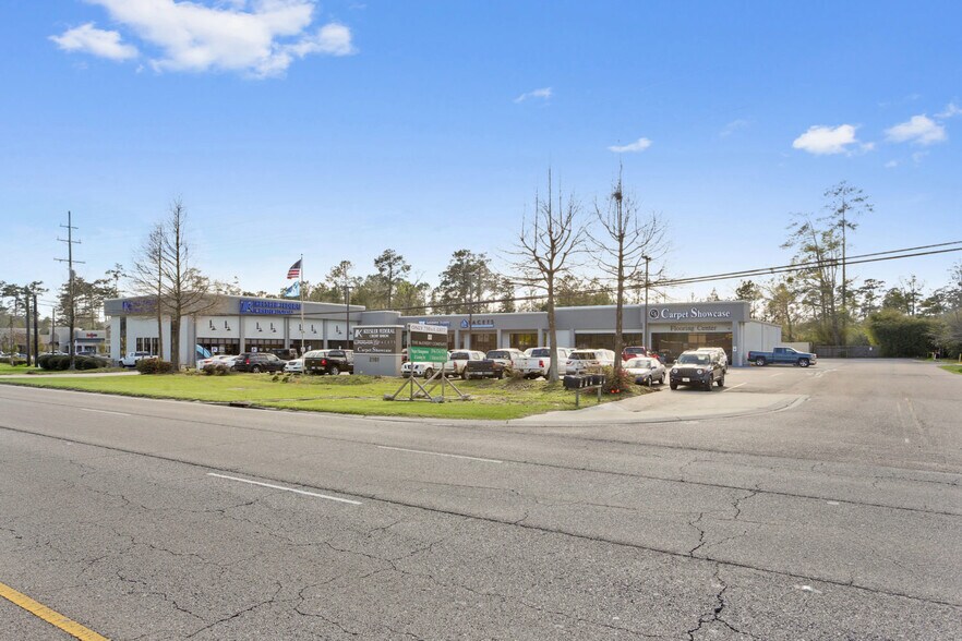 More Photos Of 2101 N Hwy 190, Covington Storefront For Lease