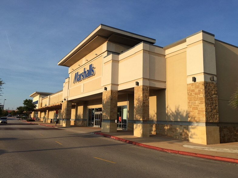 More Photos Of N MoPac Expy, Austin Unknown For Lease