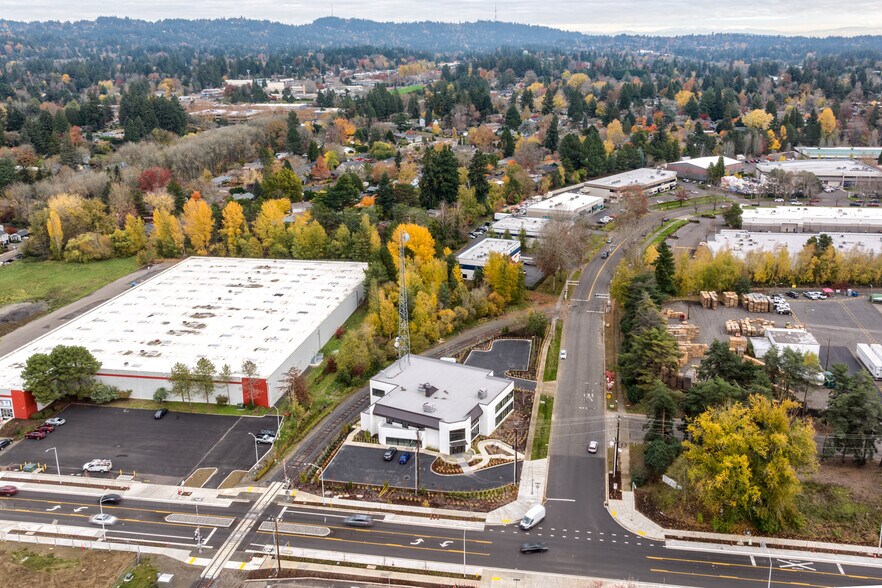 More Photos Of 10255 SW Arctic Dr, Beaverton Office For Lease